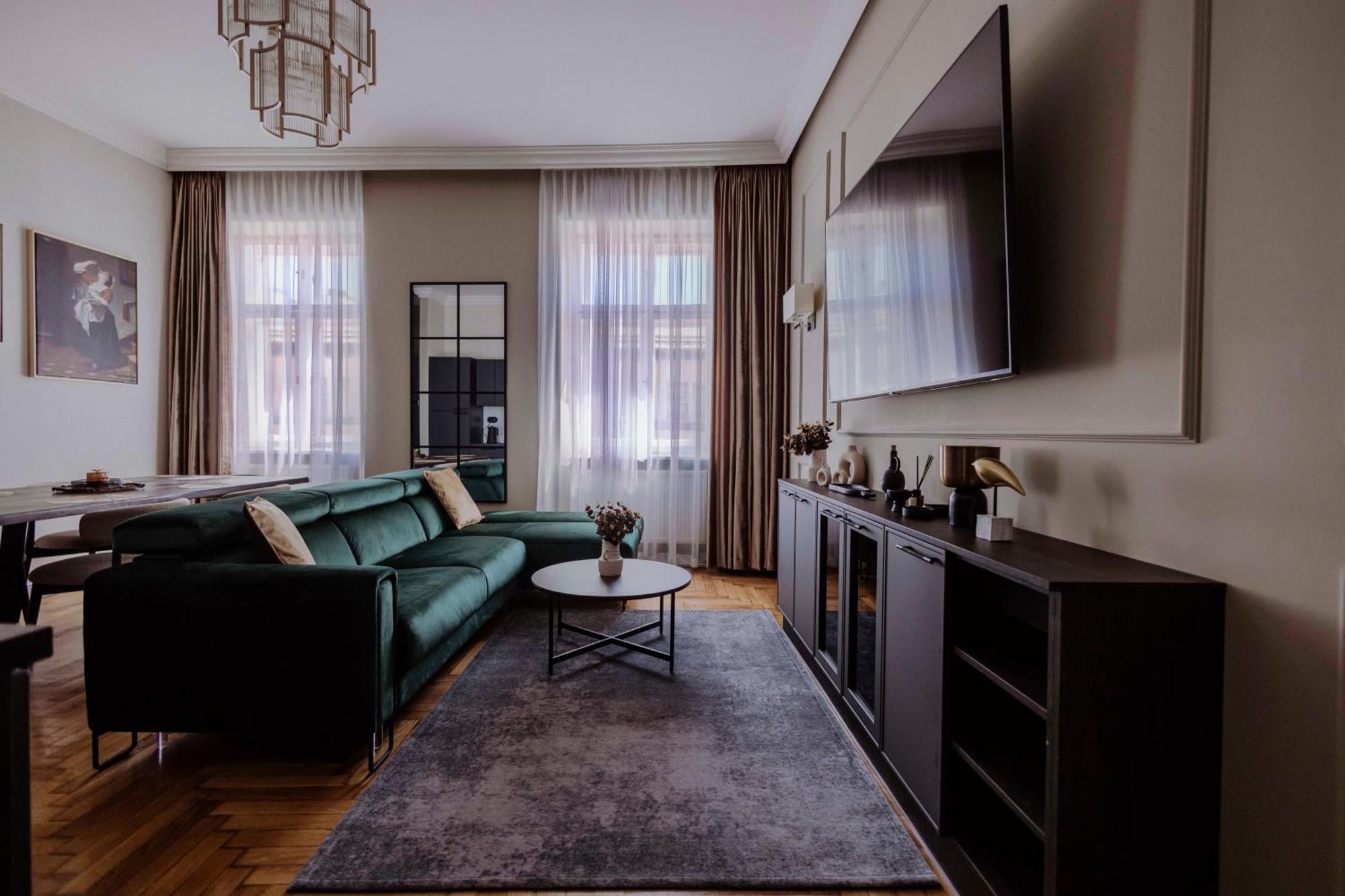 Crown Pearl - Wonderful Apartment, 110Scm, 4 Rooms คราคูฟ ภายนอก รูปภาพ