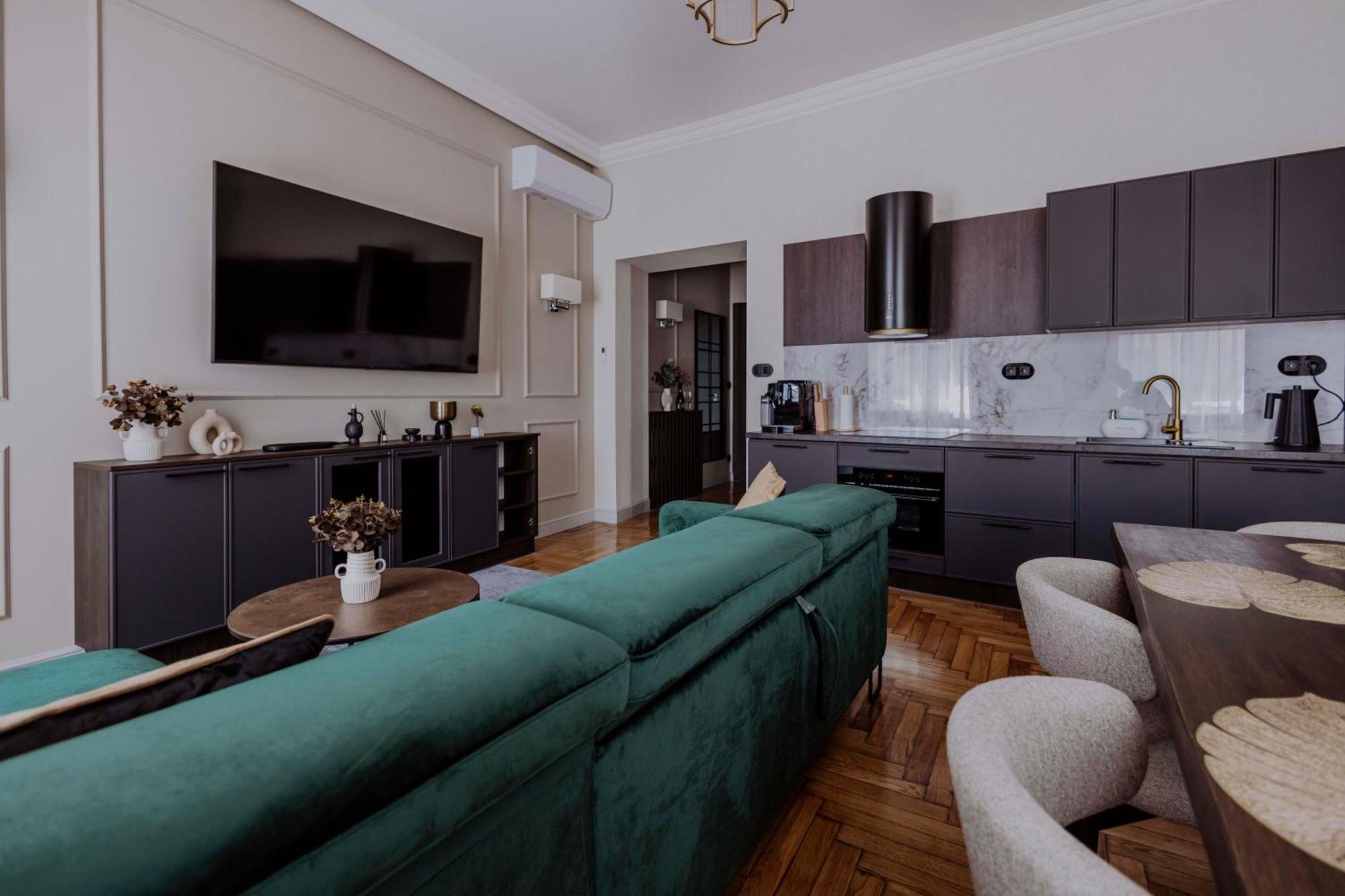 Crown Pearl - Wonderful Apartment, 110Scm, 4 Rooms คราคูฟ ภายนอก รูปภาพ